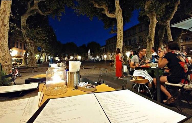 Piazza Napoleone Sweet Apartment Lukka Zewnętrze zdjęcie