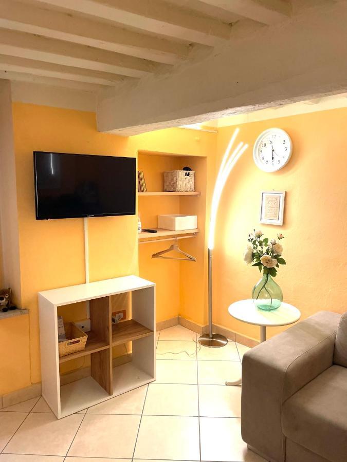Piazza Napoleone Sweet Apartment Lukka Zewnętrze zdjęcie